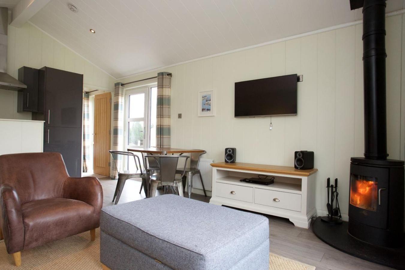 Braidhaugh Holiday Lodge And Glamping Park Crieff Buitenkant foto